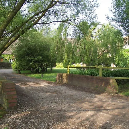 Vakantiehuis Holiday Home In Quend Near Forest And Sea, Cleaning Included *
